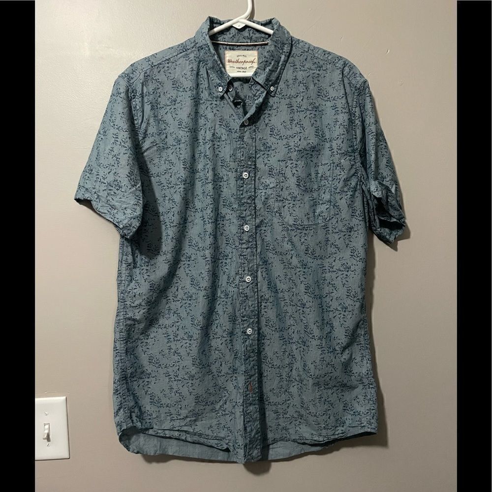 Weatherproof short sleeve button down